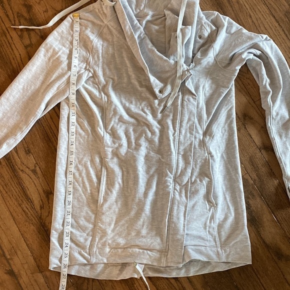 LULULEMON Coast Easy Wrap Jacket Tunic Length Asymmetrical Zip - Picture 15 of 16